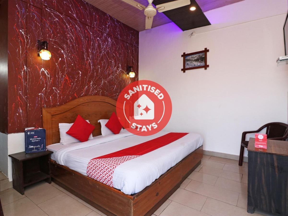 Oyo 77158 Hotel Swastik Palace Bhiwandi Extérieur photo